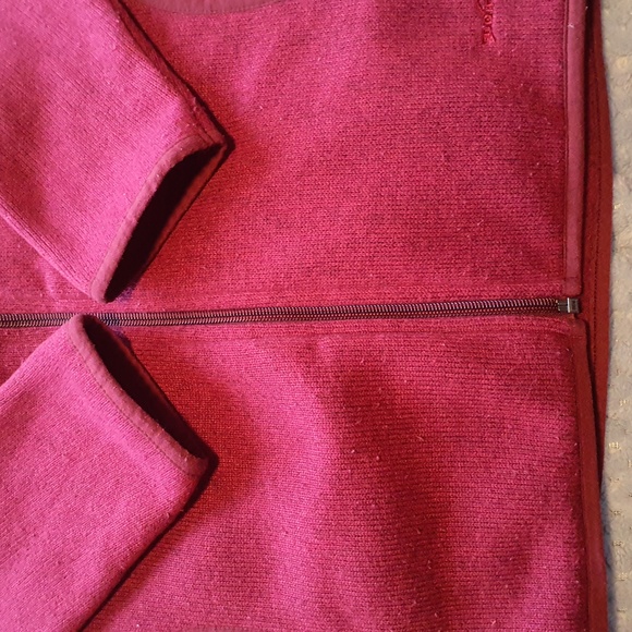 Eddie Bauer Burgundy Fleece full zipper sweater - Picture 3 of 4